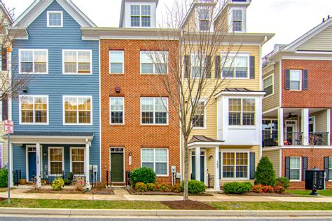 Townhomes for Rent in Baltimore, MD .